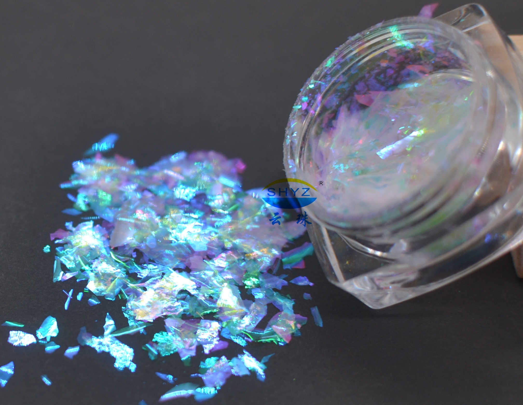 YunMulti&trade; GRS90-523 盛開的睡蓮