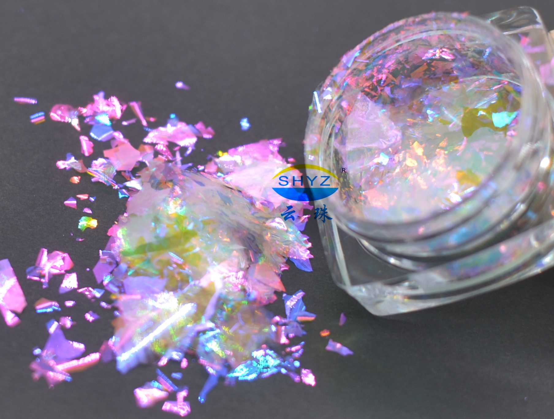 YunMulti&trade; GRS90-820 鳶尾